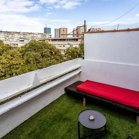 Spacious Loft With One Bedroom And A Big Terrace Belgrado
